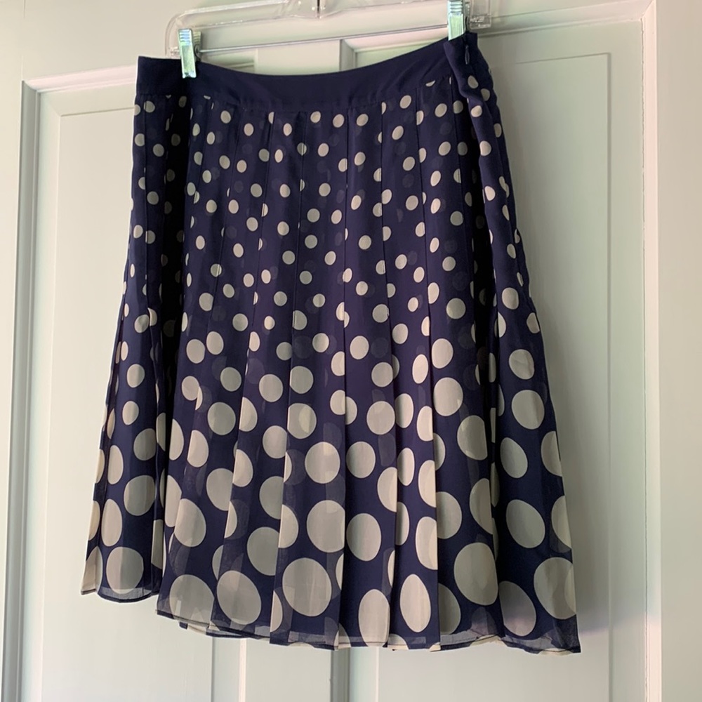 Boden NWT pleated, sheer outer, fully-lined polka-dot skirt.